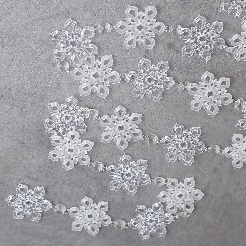 Acrylic Crystal Clear and Matte Fancy Snowflake Garland by Factory Direct Craft - Snowflake Garland for Christmas Decorating and Holiday Displays - 6 Feet Long