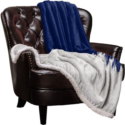 Chucoco Sherpa Fleece Blanket,Warm Cozy Plush Flannel Throw Blankets Abstract Oil Painting Smear Lightweight Fuzzy Bedroom Throws for Living Room,Office,Travel,Camping Navy Blue White Color Gradient