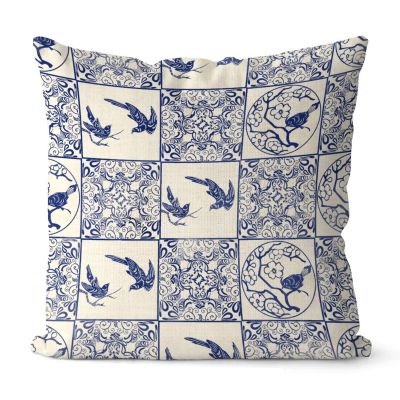 Rebbygena Chinoiserie Blue and White Porcelain Funny Throw Pillow Covers 20x20 Vintage Chinese Style Oriental Floral Pattern Farmhouse Christmas Pillow Case Cotton Linen for Couch Sofa Home Decor