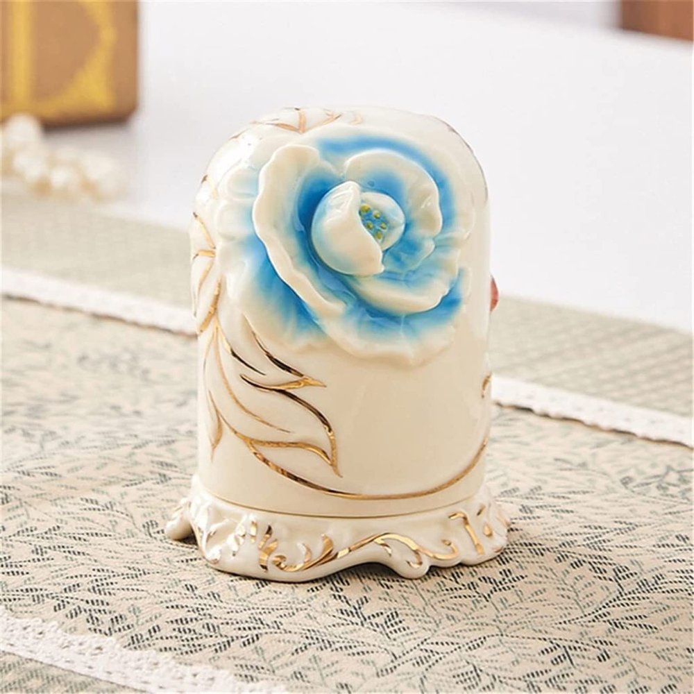 Ceramic tracing gold European-style household flower toothpick holder storage box living room toothpick jar (Color : B)