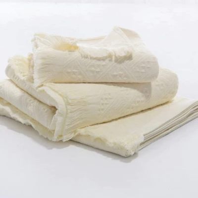 2021 New Japanese Style Family Shower Towels Bathroom Solid Absorbent Hand Towel Cotton Bath Beach Towel with Tassel handdoeken Beige Towel 34x75cm and 70x140cm