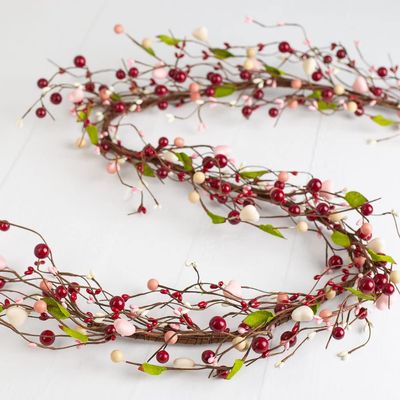 Artificial Heart Pip Berry Garland  Valentines Day and Sweetest Day Rustic Berries, Farmhouse Home Decor for Table Arrangements, Fireplace Mantel, and Holiday Centerpiece Decorations (60" Long)