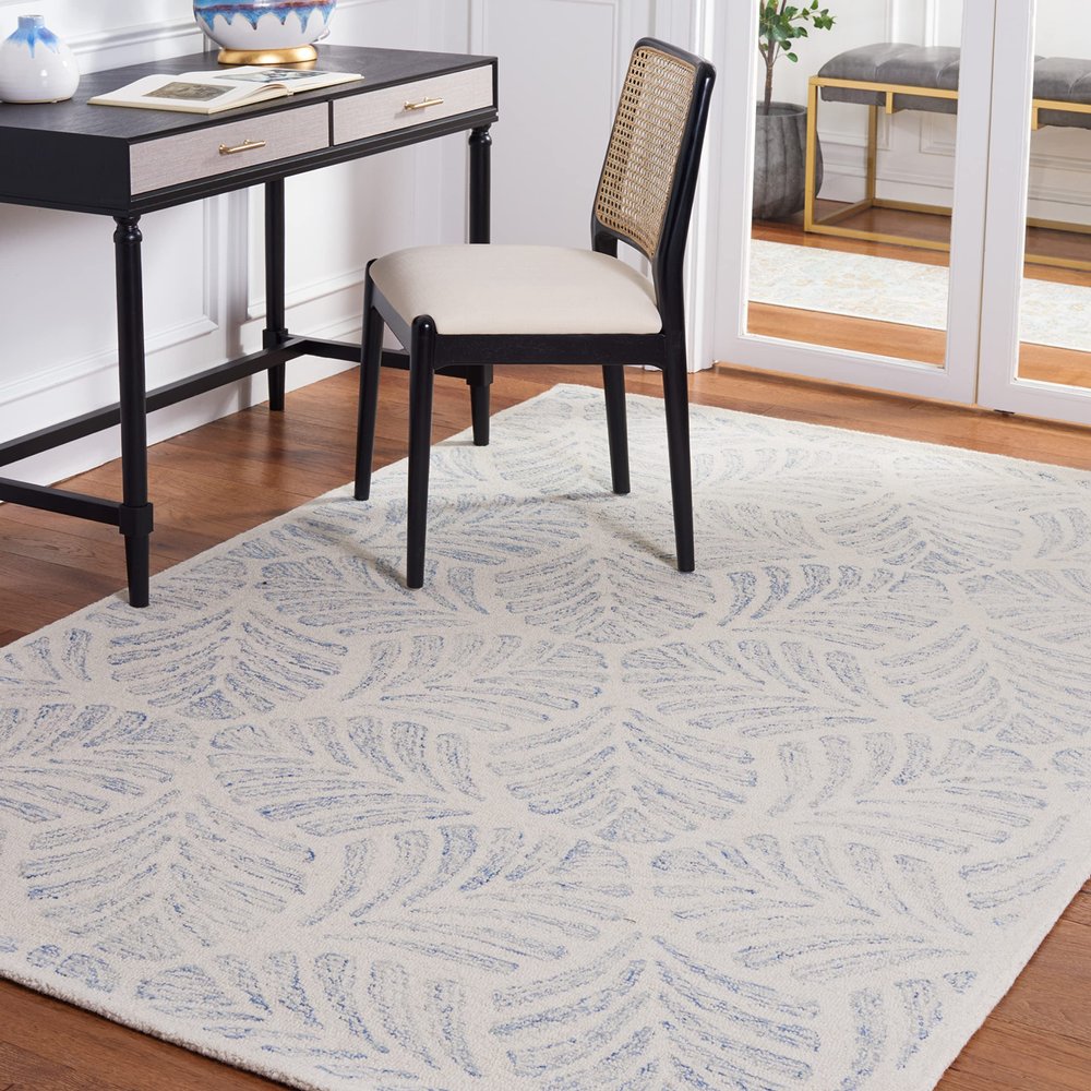 Martha Stewart x SAFAVIEH Area Rug Collection - 3' x 5', Ivory & Blue, Handmade Wool, Ideal for Living Room, Bedroom, Foyer, Accent Space (MSR3529M)