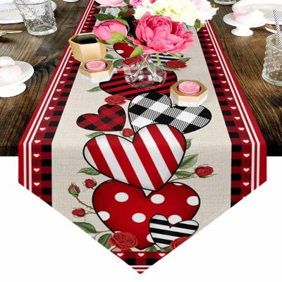Valentine's Day Love Heart Table Runners,Non-Slip Burlap Table Runner,Retro Linen Table Scarfs Setting Decor for Farmhouse Wedding Party Dinner Home,13x70in