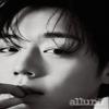 [Magazine] Allure Magazine JAN 2023 RED Velvet YERI (Type A) view 2