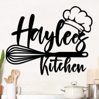 ONGNOU Custom Kitchen Name Metal Wall Art, Custom Metal Sign, Personalized Kitchen Signs Wall Decor, Last Name Home Decor, Dining Room, Mothers Day Gifts, Gifts for Grandma, Mom, Women