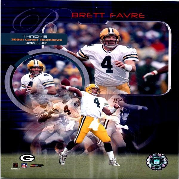 Autograph Warehouse 725869 8 x 10 in. Brett Favre Green Bay Packers 300th Touchdown 2002 Photofile Licensed Photo