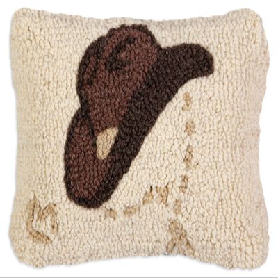 Chandler 4 Corners Artist-Designed Howdy Ma'am Hand-Hooked Wool Decorative Throw Pillow (8 in x 12 in) Cowboy-Themed Pillow for Couches & Beds - Low Maintenance Country Western Decor for Home