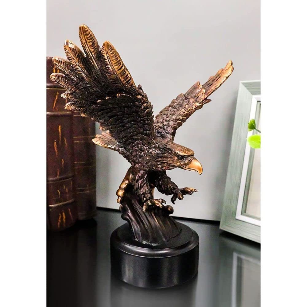 1 Pcs Majestic American Bald Eagle Skimming Over Water To Catch Fish Figurine W/ Base
