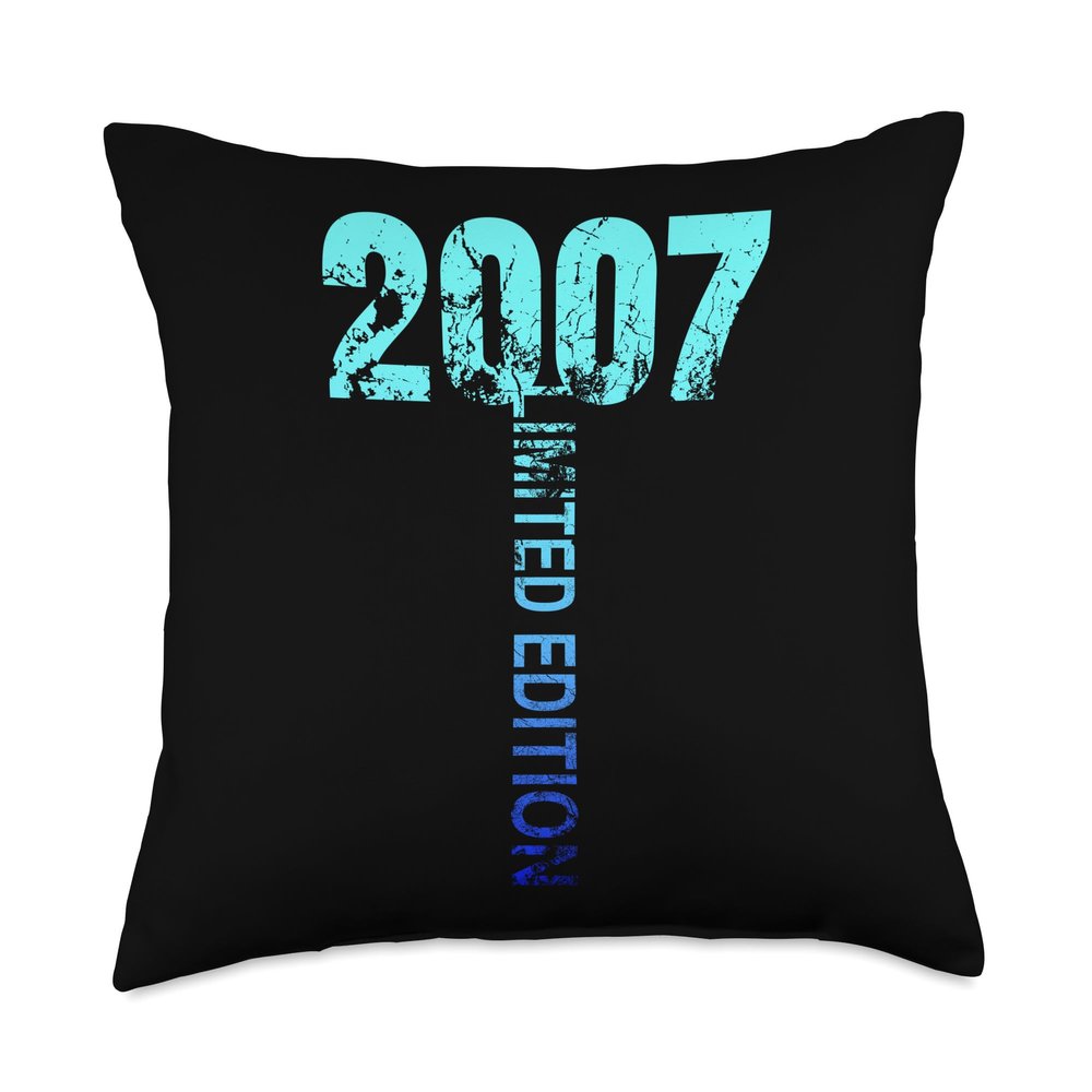 19 years old boy limited edition 19th birthday girl Throw Pillow