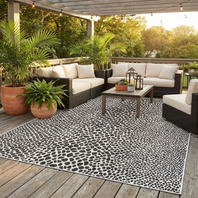 Rugs.com - Jill Zarin Outdoor Rug 7' 10 x 11' Black Washable Rug Ideal for Patios, Decks, and Porches