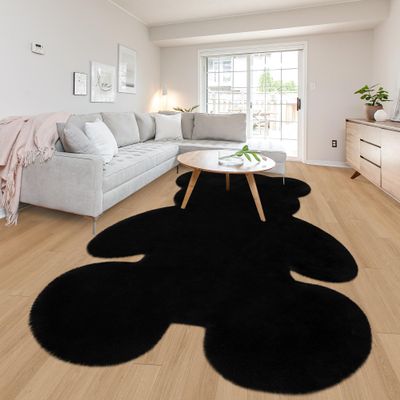 TENNOLA 6x8 ft Bear Black Shag Large Rug, Soft Fluffy Faux Sheepskin Fur Rug Fuzzy Shaggy Area Rug Cute Plush Carpet for Nursery Kids Girls Bedroom Room Aesthetic Living Room Floor Home Decor, Black