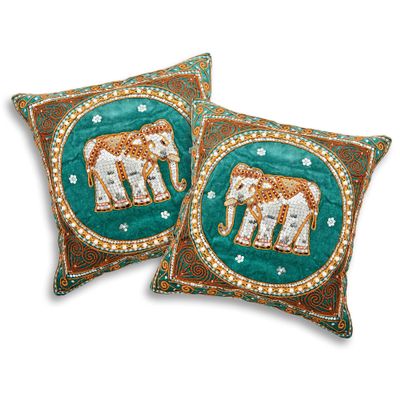 AeraVida Elegant Thai Elephant Velvet and Pearls Set of 2 Square Pillow Covers - Lt Green | Decorative Pillow case for Living Room Bedroom | Decorative Pillow Case Home Decor Square