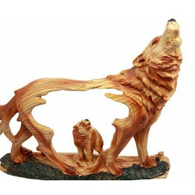 1 Pcs Howling Gray Alpha Wolf Figurine in Faux Wood Finish Home Decor Sculpture