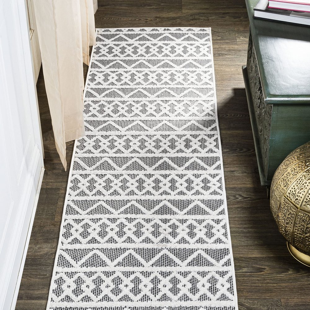 Eyely HBS104A-28 South Beach Aylan High-Low Pile Knotted Trellis Geometric Indoor/Outdoor Runner Rug Bohemian;Casual, Bedroom, Backyard, Patio, Easy-Cleaning, Non-Shedding, 2 X 8, Black/Ivory