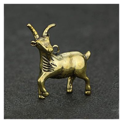 ALDEPO Sculpture Tabletop Brass Statue Sculpture Handicraft Sculptures Head Sculpture Retro Brass Car Keychain Pendant Copper Animal Zodiac Sheep Figurines