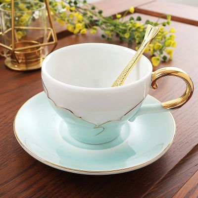 DECRZPB Handmade Ceramic Coffee Mug Cup and Saucer Set Green Pottery Coffee Tea Cup and Saucer Set Plate Oat Milk Mug Wedding Gift