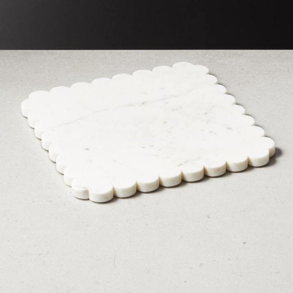 White Marble Scalloped Serving Board Marble Cheese Board Marble Chopping Board Fluted Plate Marble Decorative Plate Cheese Platter Board (1 piece Serving Board)