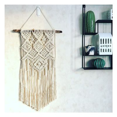 Macrame Wall Hanging Hand-Woven Tapestry, Room Decoration in The Porch/Corridor, Simple Decorative Pendant On The Wall