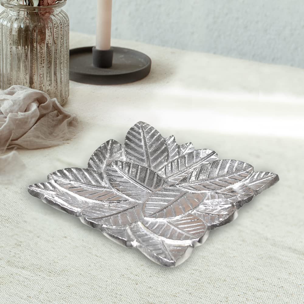 BBH Home's Handmade Silver Novelty Shaped Aluminium Tray 6.88 x 6.88 x 0.78 AMBBVK043AB2020