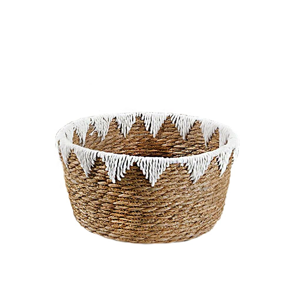 Serene Spaces Living Small Handmade Cattail Leaf Basket - Natural, Eco-Friendly & Durable - Perfect for Decoration, Storage, Potted Plant Cover/Cachepot or Gifting, 10" Diameter & 8.25" Tall