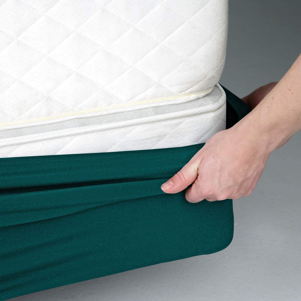 Box Spring Cover Twin Size, Elastic Fabric Wrap Around 4 Sides Bed Skirt, Ultra Soft & Wrinkle Free, Sleek Alternative Replacing Bedskirts for Hotel/Home, Fits Box Springs up to 6", Teal