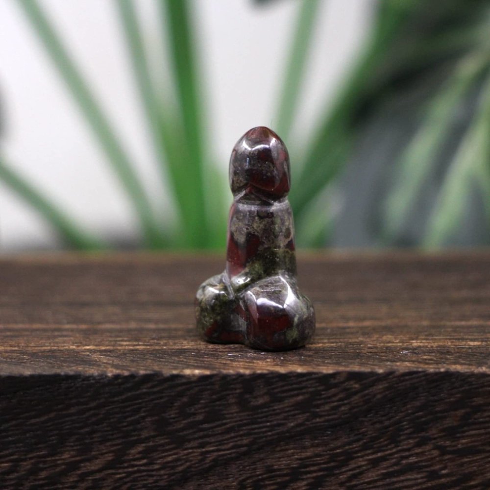 Crystal Figurine Natural Gemstone Carving Quartz Home Decor Bachelorette Gifts,Dragon Blood Stone