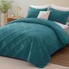 Exclusivo Mezcla Quilts Queen Size - Teal Quilt Set Bedspread with 2 Pillow Shams, Modern Bedding Set with Striped Pattern, Soft Lightweight Bedspreads Queen Size for All Seasons view 2