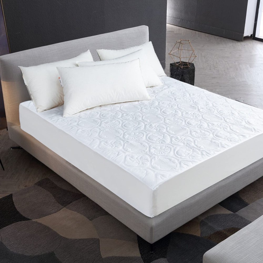 FCLDESHOP Deep Pocket Fitted Sheet,Quilted Waterproof Fitted Sheet, Solid Color Non-Slip Printed Mattress Cover,Fits 12/30cm Deep Mattresses Bed Cover,White,C-King 72X84+18in