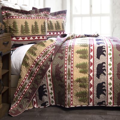 CARSTENS, INC. Rustic Cabin Country Bedding Set, 2-Piece Microfiber Quilt, Rustic Bear Stripe, Twin