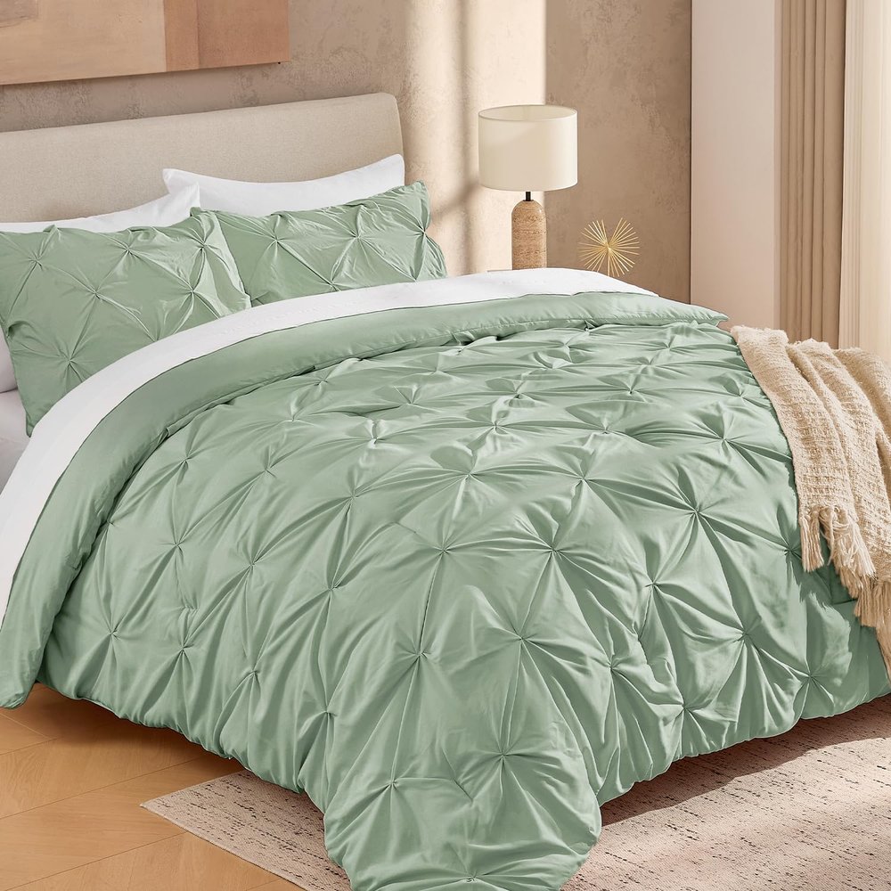 Andency Sage Green Pinch Pleated Comforter King(104x90Inch), 3 Pieces Pintuck Lightweight Comforter Set, Soft Microfiber Down Alternative Bedding Set