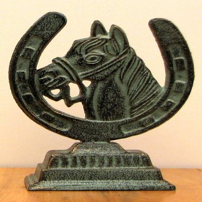 Cast Iron Table Top Horseshoe/Horse