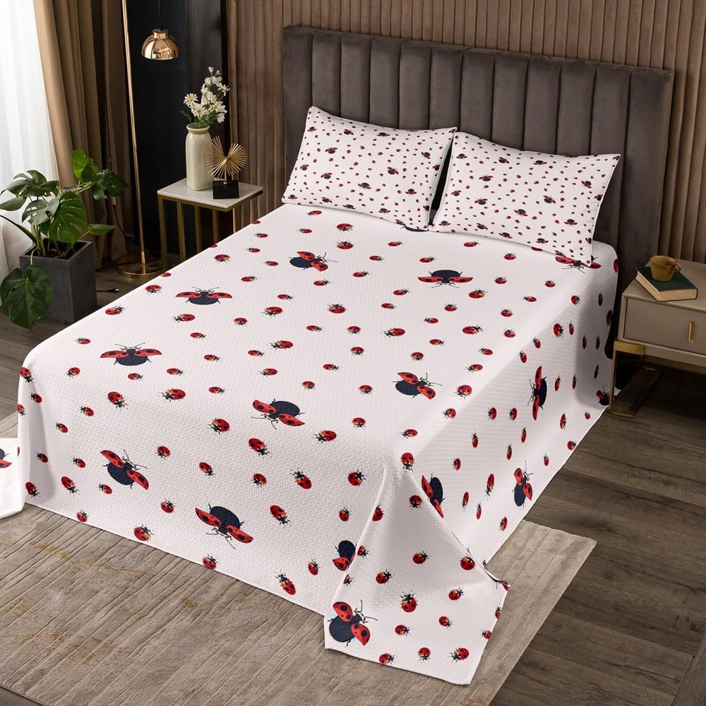 3 Piece Ladybug Quilt Bedding Set Women Aldult Lightweight Bedding Black and Red Bedspread Set Cute Ladybug Bedspread Coverlet Soft Microfiber Home Quilt Set for King Bed All Season