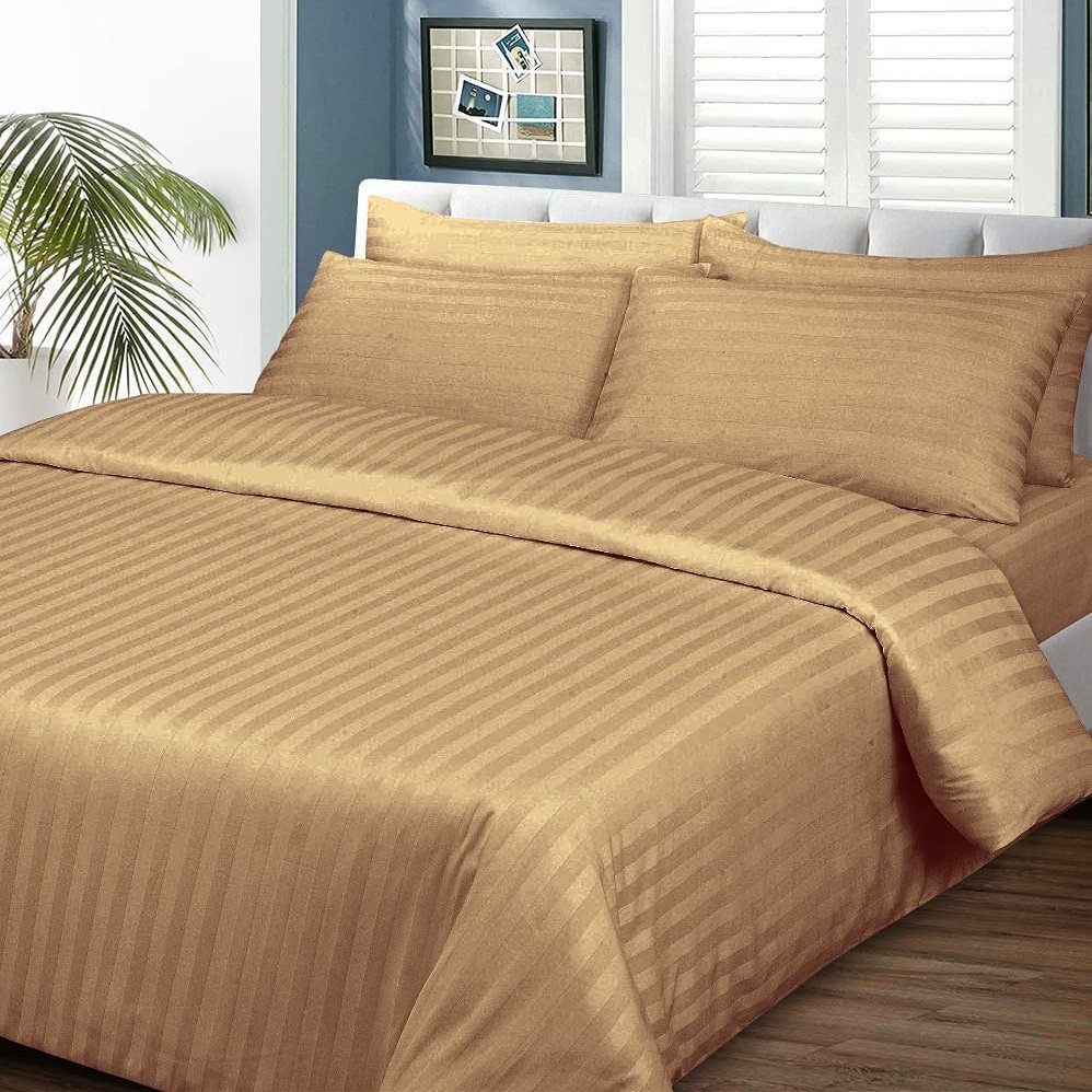 DIFFERENT SHEETING 3 Piece Duvet Cover Set - 100% Egyptian Quality Cotton Bedding & 600 Thread Count with Zipper Closure Quilts & Comforters Cover Set - Taupe Stripe, King.