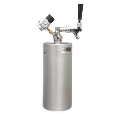 RGWYGCG Mini Stainless Steel Beer Keg,Portable Home Dispenser System to Keep Fresh for Home Kitchen Brewing Beer,Keeps Carbonation for Craft Beer Draft and Homebrew,3.6 liters