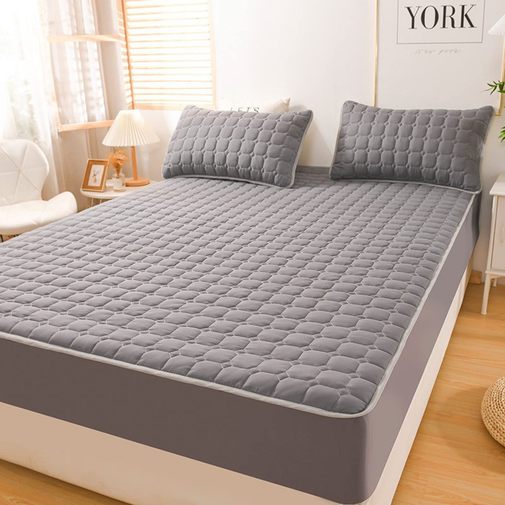 FCLDESHOP Easy Care Bedding,Brushed Quilted Printed Fitted Sheet, Solid Non Slip Mattress Protector PillowcaseSuitable for All Seasons,Grey,150 * 200cm