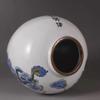 AMITVA Chinese Classic Traditional Antique Jingdezhen Chinese Porcelain Flower Vase for Home Office Decor Decorative Vase -14.5 * 15 CM view 2