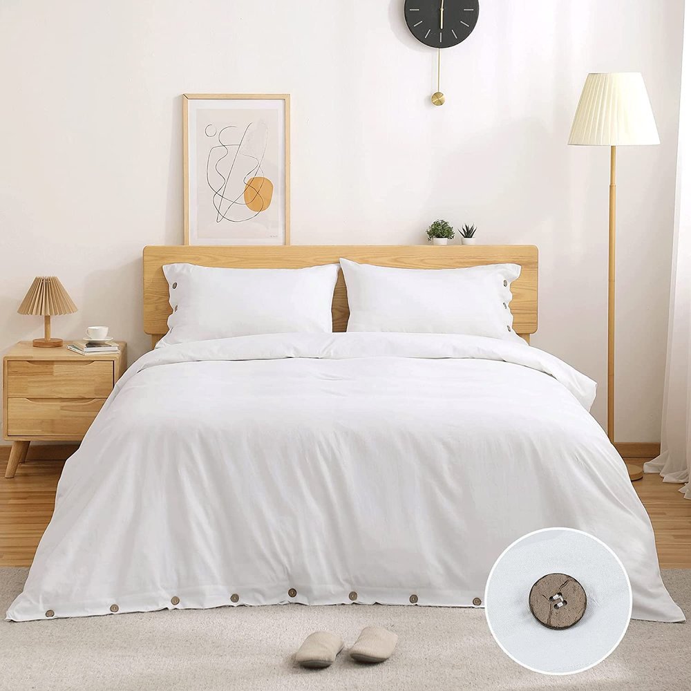 eBeddy Linens Luxury 800 TC Ultra Silky Soft Egyptian Cotton Alaskan King 132x120 Size 3-Pieces Duvet Cover Button Closure & Corner Ties Durable and Fade Resistant, White
