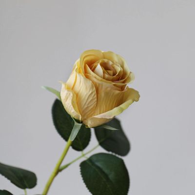 WIEBED Fake Flower Ornaments Decorated with Silk Flowers Single Rose Artificial Flowers Autumnyellow