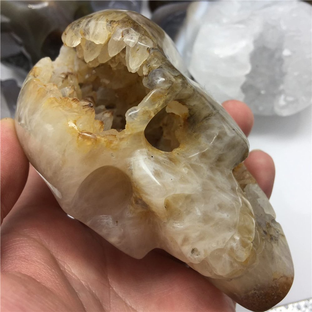 1pc Natural Crystal Stone Agate Hole Skull Figurines Crystal Geodes Home Decor,300g-400g