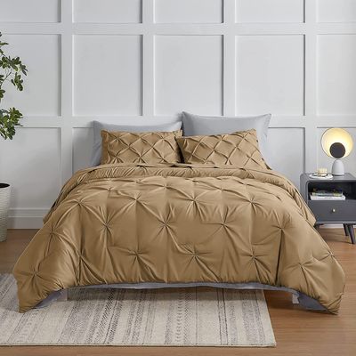 600 TC 100% Cotton 3 Piece Pinch Pleated Duvet Cover Set Twin Size - with Zipper & 4 Corner Ties Rectangle Pattern Decorative Pintuck Pillowsham with Size (Twin/Twin XL 68x90, Beige)