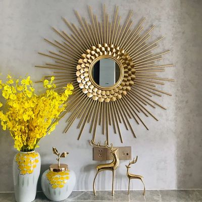 QQXX Round Sunburst Wall Mirror,Metal Wall Art,Gold Sun Mirrors for for Wall Decor,mid Century Modern Hanging Decorative Wall Mirror for Living Room Bedroom Bathroom(60cm/23.6inch, A)