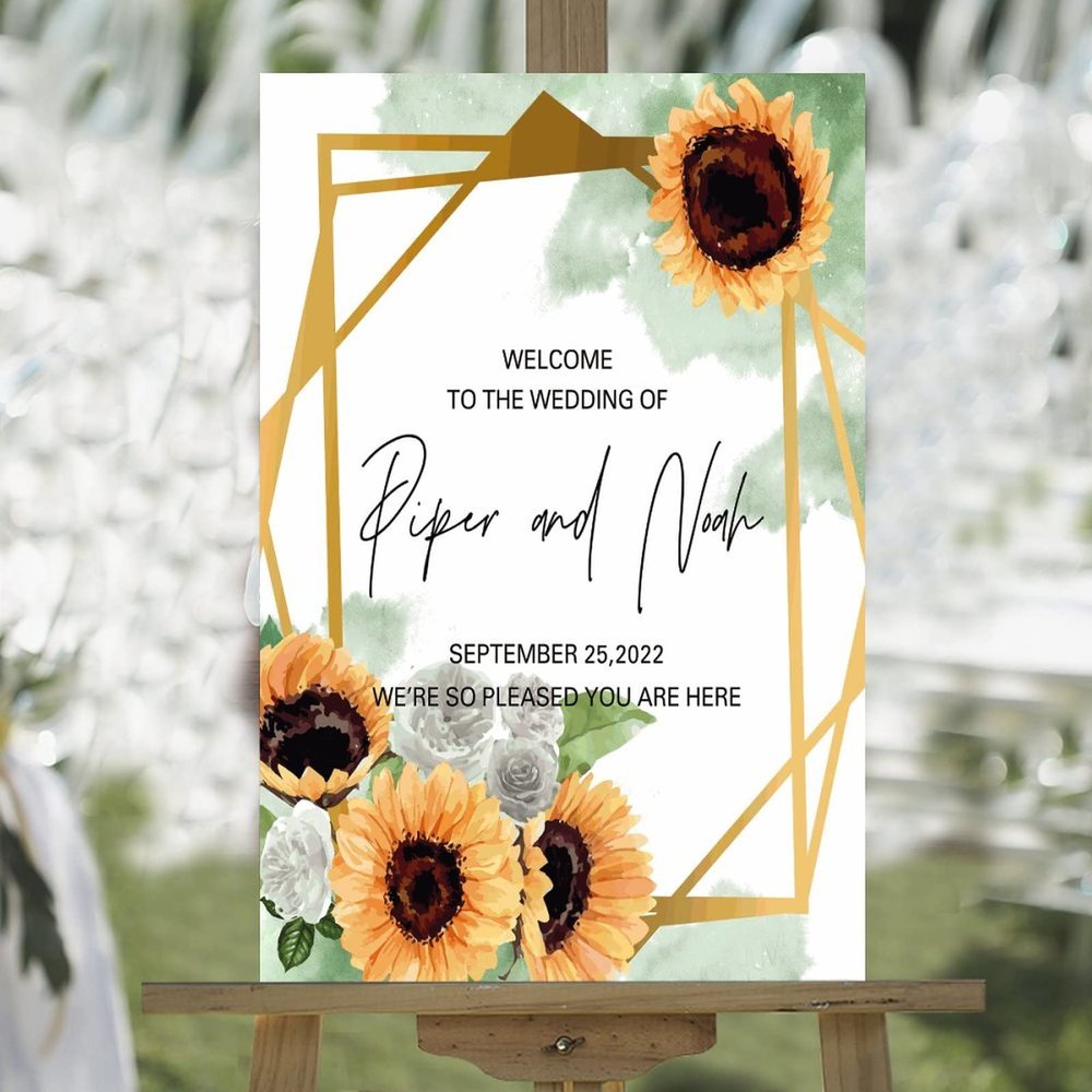 Farmhouse Wood Wedding Welcome Sign Welcome to Bridal Shower Custom Name Wedding Welcome Sign Sunflower Rose Wreath Green Paint Wedding Welcome Signage Engagement Party Sign 16x24in