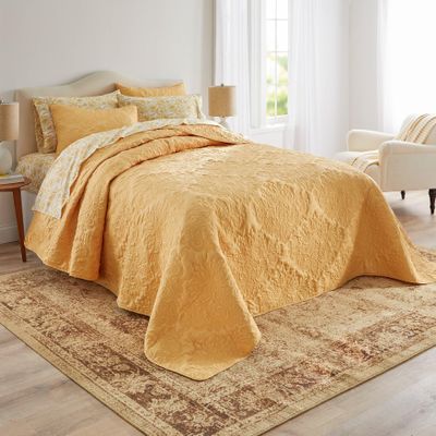 BrylaneHome Comfort Cloud Bedspread - Queen, Yellow