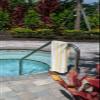 3 Piece Poolside Beach Pool Towels Striped Yellow/White 300 GSM 100% Ring Spun Cotton 30" x 60" view 4
