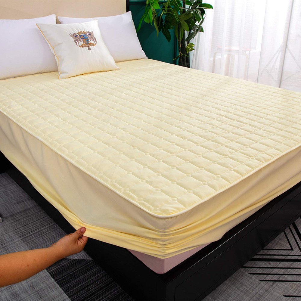 FCLDESHOP Easy Care,Quilted Breathable Waterproof Urine-Proof Mattress Protector, Thickened Non-Slip Box Spring Mattress Topper,Yellow,90 * 200cm