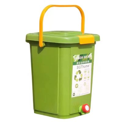Compost Bin Food Waste Bin Kitchen Compost Caddy, Indoor Recycling Bin Pail Small Trash Can, Small Compost Busket Vegetable Peelings Dustbin, Countertop Composter Container with Lid Sealed