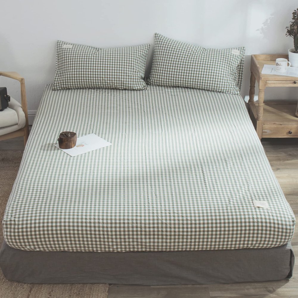 FCLDESHOP Queen Fitted Sheet,Comfortable Pure Cotton Solid Color Deep Pocket Fitted Sheet,Bedroom Homestay Checkered Mattress Protector,Green 1,180 * 200cm+25cm
