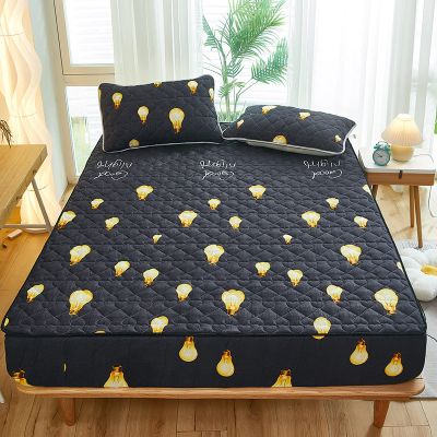 FCLDESHOP Deep Pocket Sheets,Waterproof Fitted Sheet, Quilted Thickened Children's Urine-Proof Mattress Protector Cover, Non-Slip Bed Sheet,Black,150x200cm