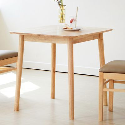 Livinia Aslan 29.5" Malaysian Oak Square Wooden Dining Table/Small Solid Wood Kitchen Desk (Natural Oak)